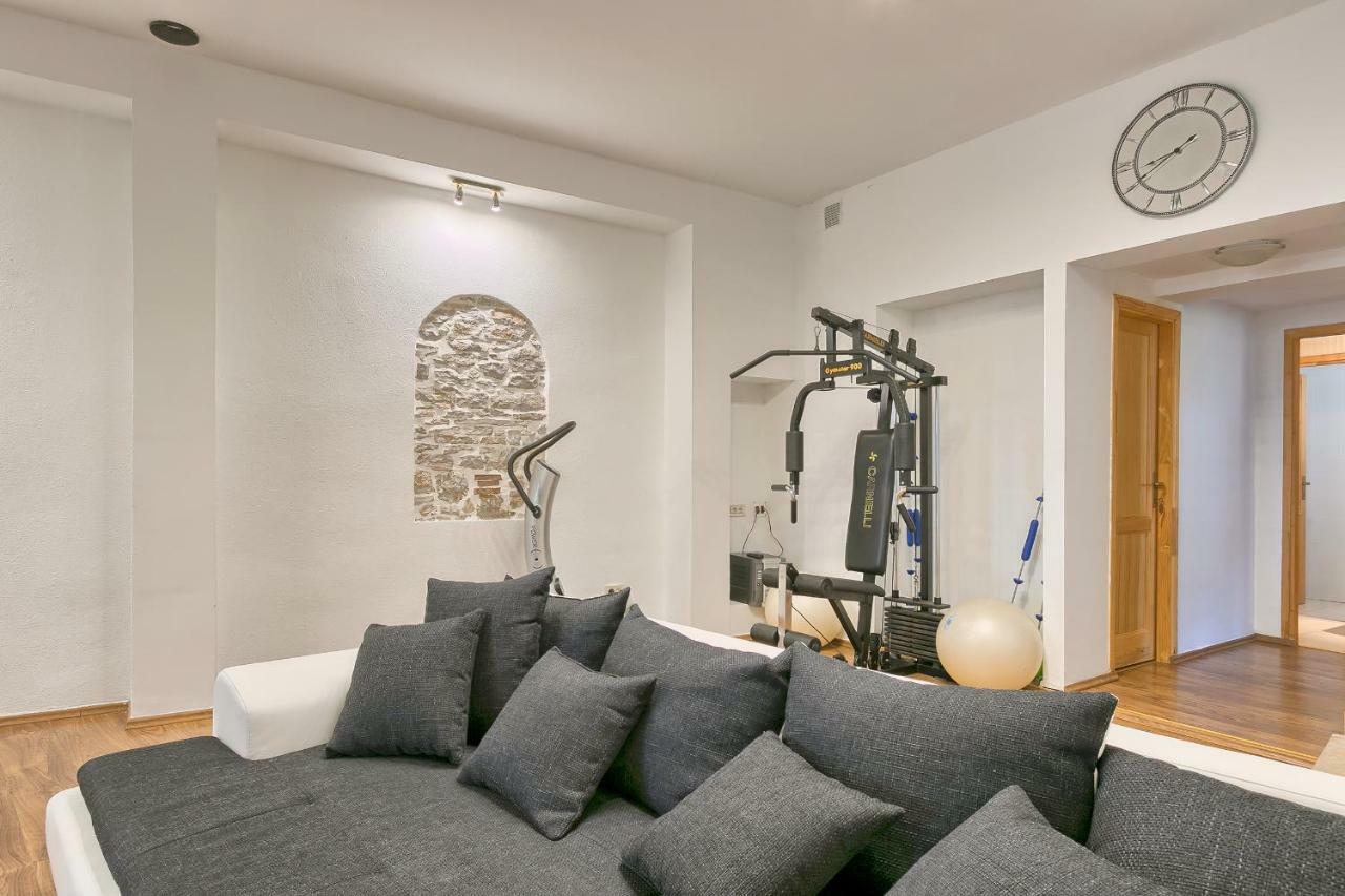 PUY Wellness Apartman Kaiser מראה חיצוני תמונה