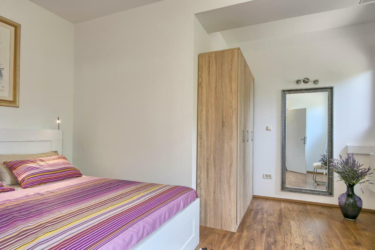 PUY Wellness Apartman Kaiser מראה חיצוני תמונה