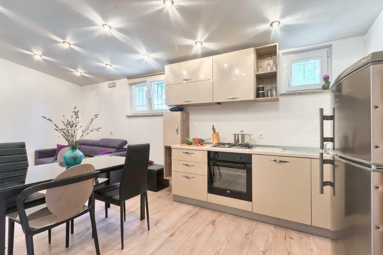 PUY Wellness Apartman Kaiser מראה חיצוני תמונה