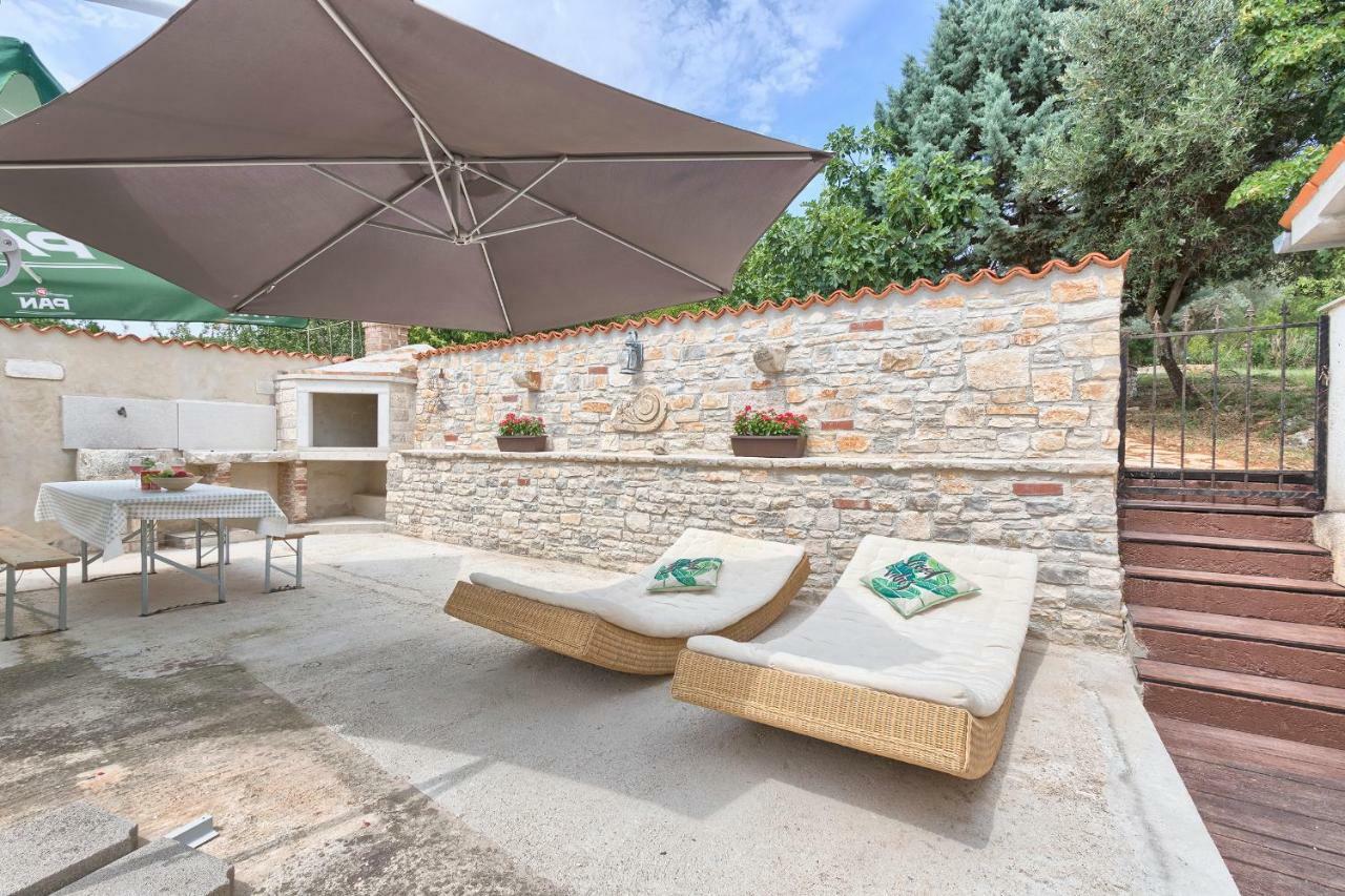 PUY Wellness Apartman Kaiser מראה חיצוני תמונה