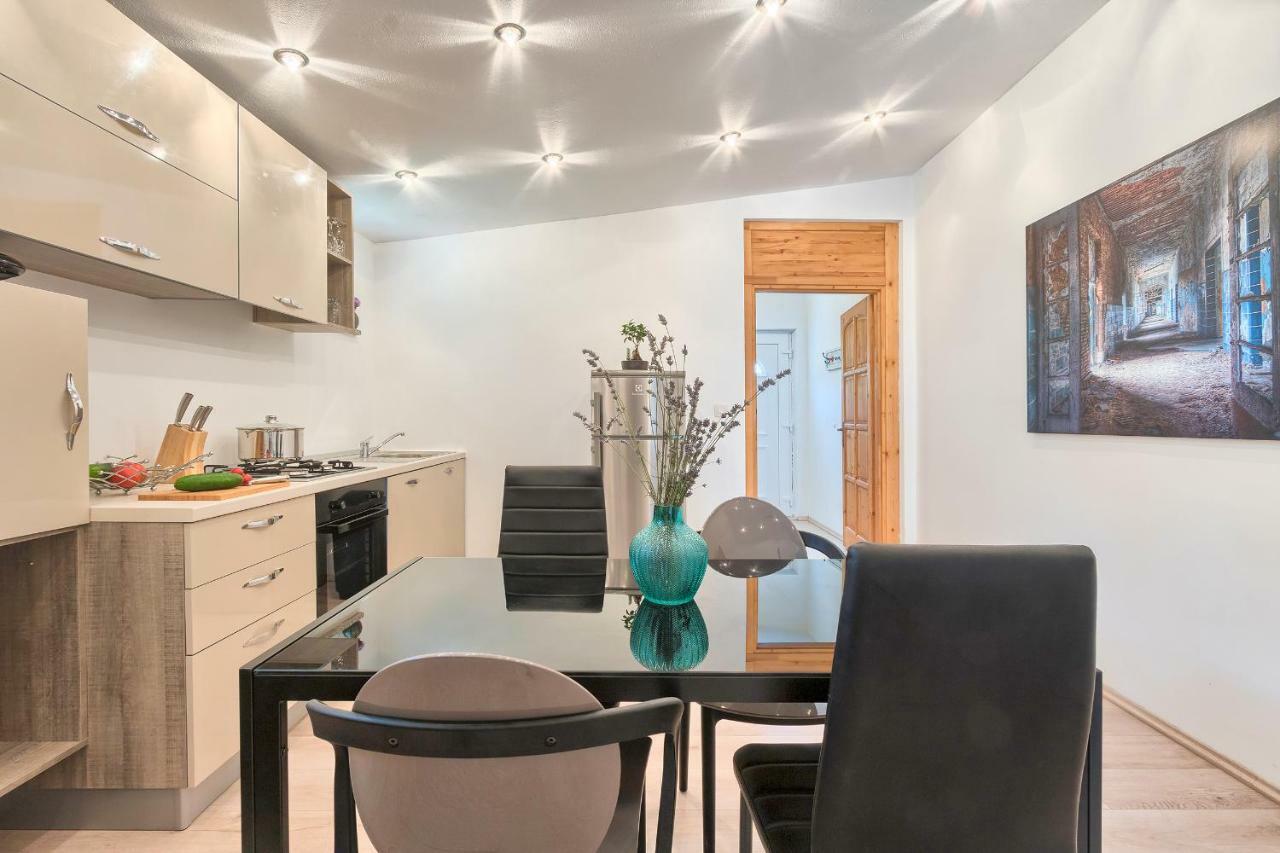 PUY Wellness Apartman Kaiser מראה חיצוני תמונה